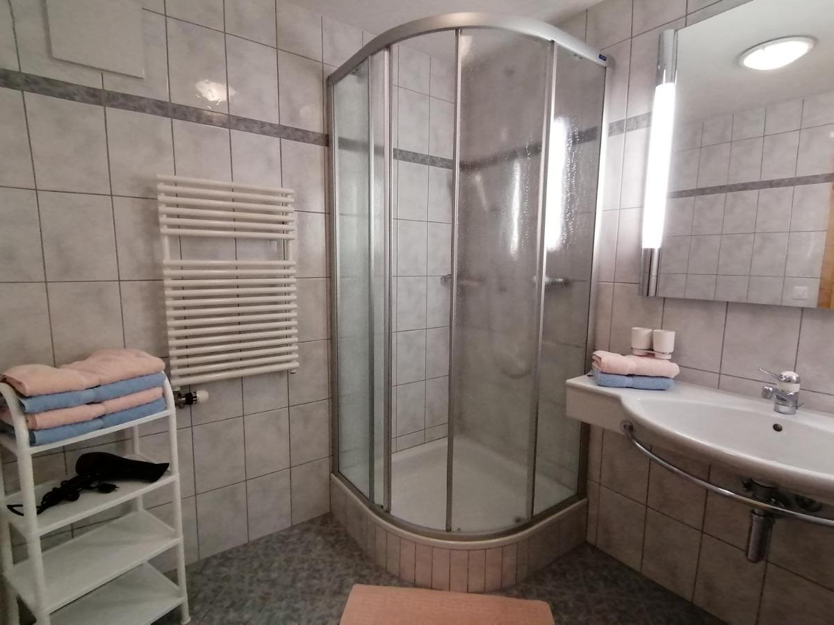 Haus Viola Apartment Самнаун Екстериор снимка