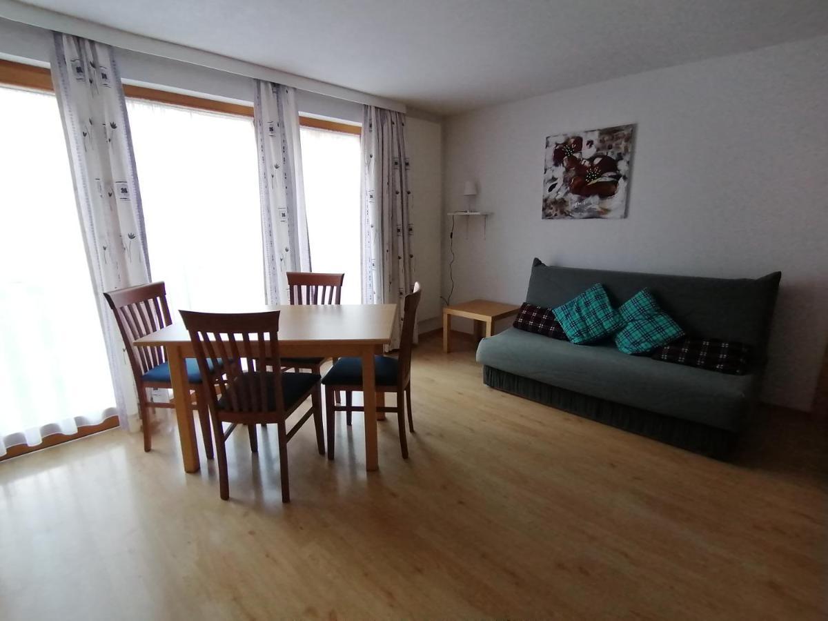 Haus Viola Apartment Самнаун Екстериор снимка