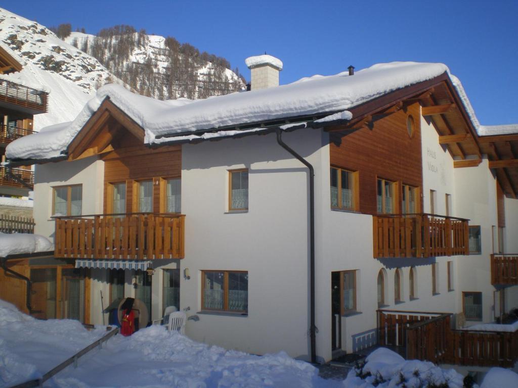 Haus Viola Apartment Самнаун Екстериор снимка
