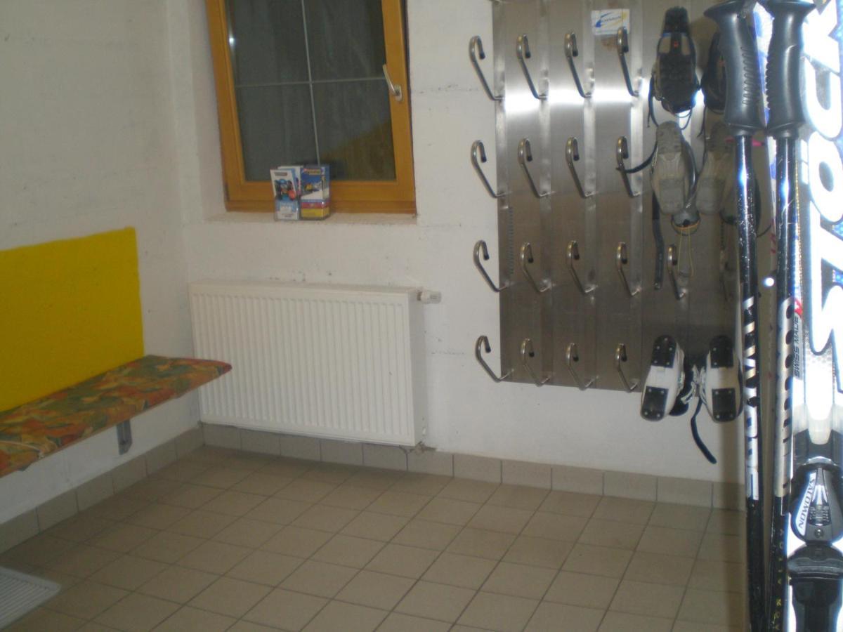 Haus Viola Apartment Самнаун Екстериор снимка